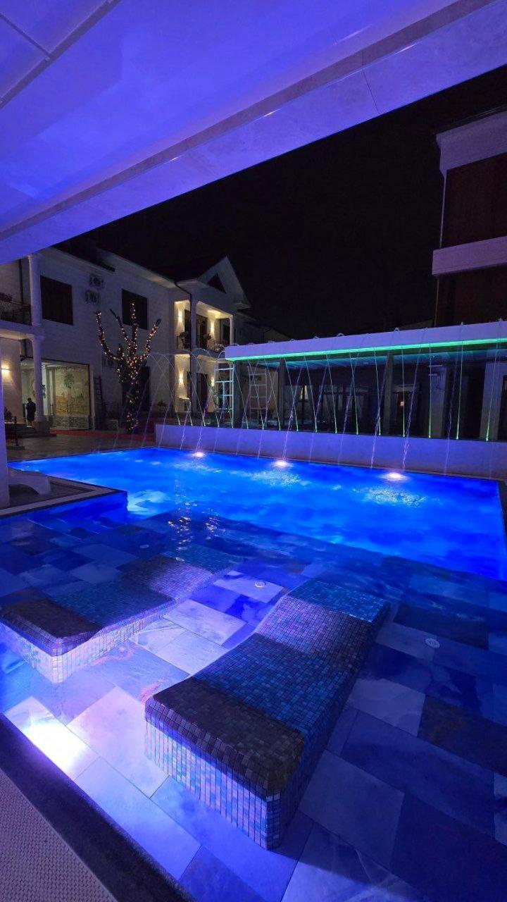 Grand Karavan Hotel ทาชเคนต์ ภายนอก รูปภาพ